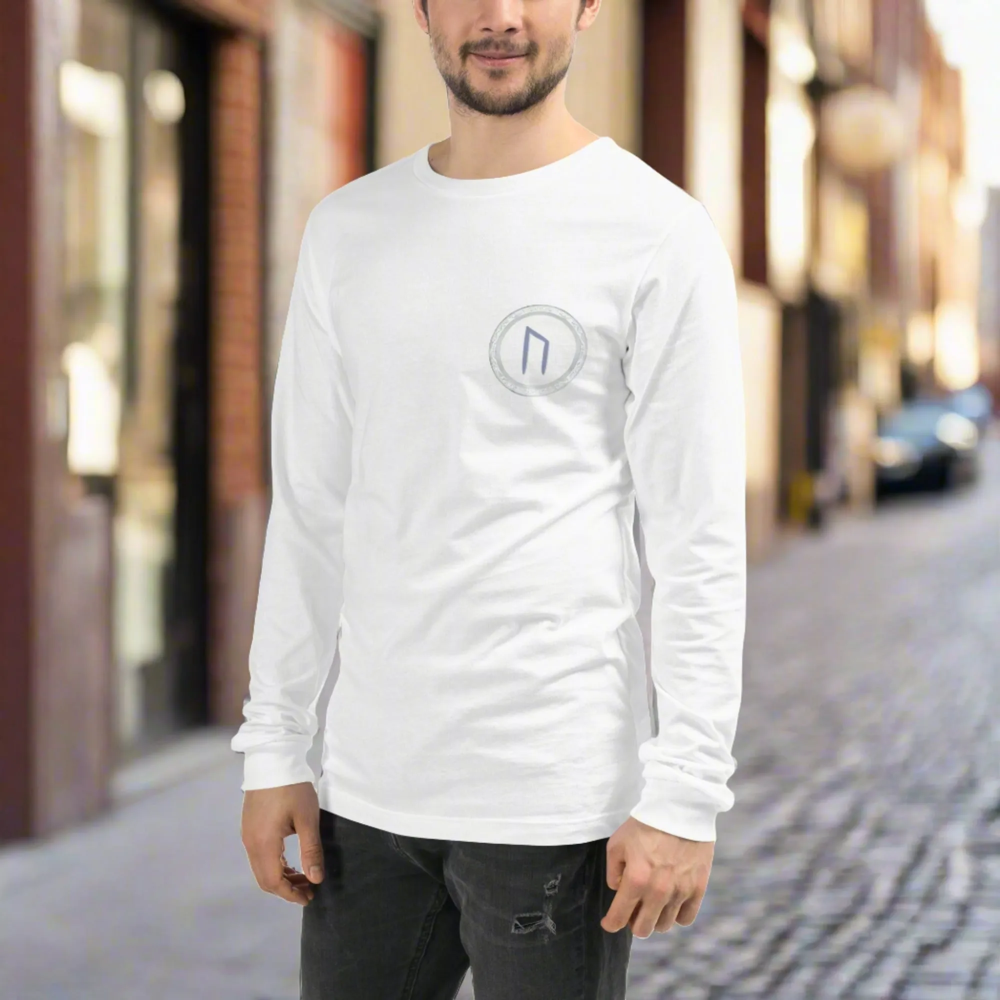 URUZ Long Sleeve Tee - Stay Stylish and Expressive with the Perfect Wardrobe Staple
