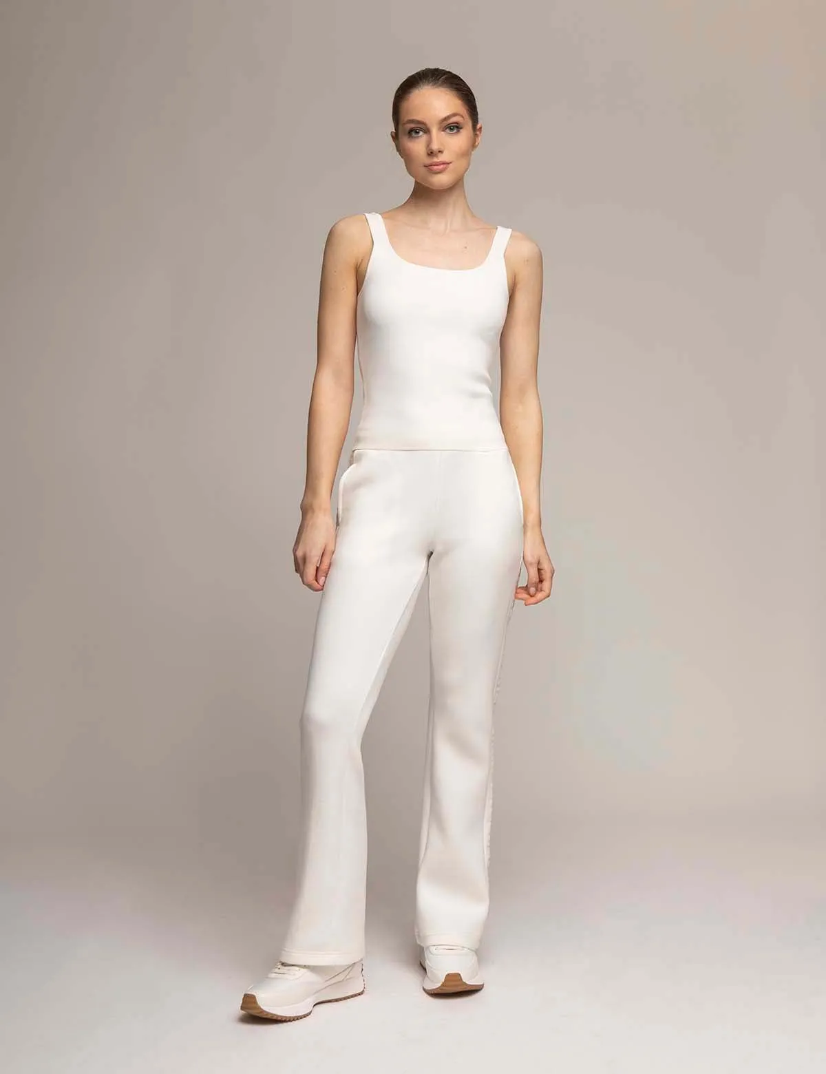 WHITE LABEL SQUARE NECK SWEATER TANK