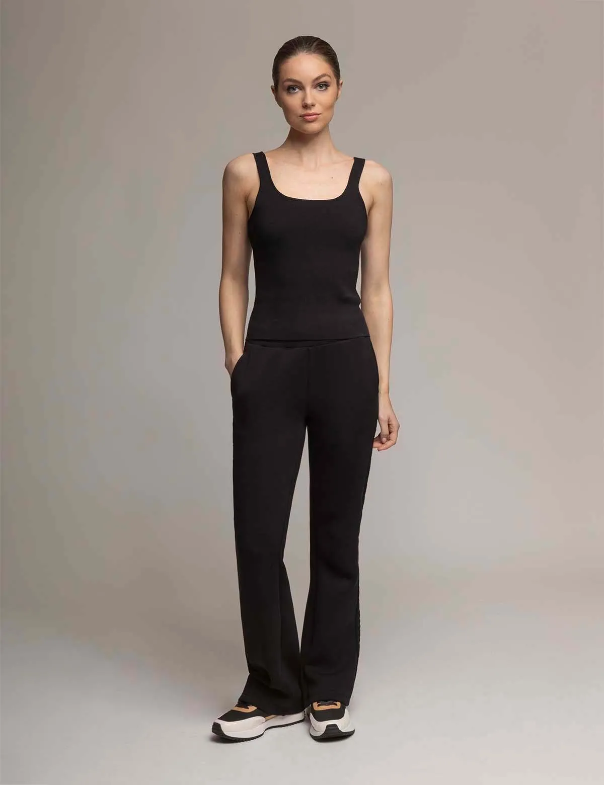 WHITE LABEL SQUARE NECK SWEATER TANK