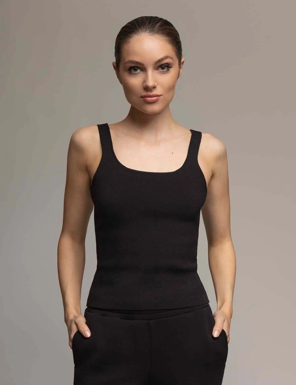 WHITE LABEL SQUARE NECK SWEATER TANK