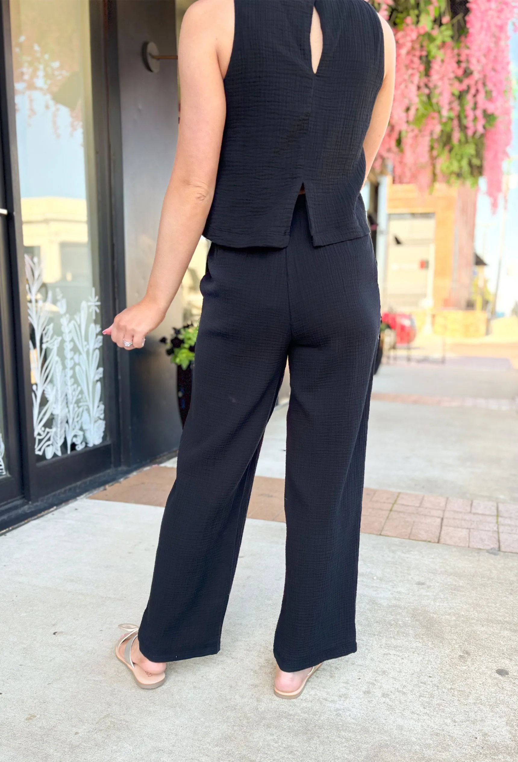 Z SUPPLY Bondi Gauze Pant in Black